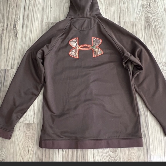 LNWOT. Under Armour. Cold Gear. Storm Wear. Brown. Realtree Camo Zipup. Medium. - Picture 2 of 6